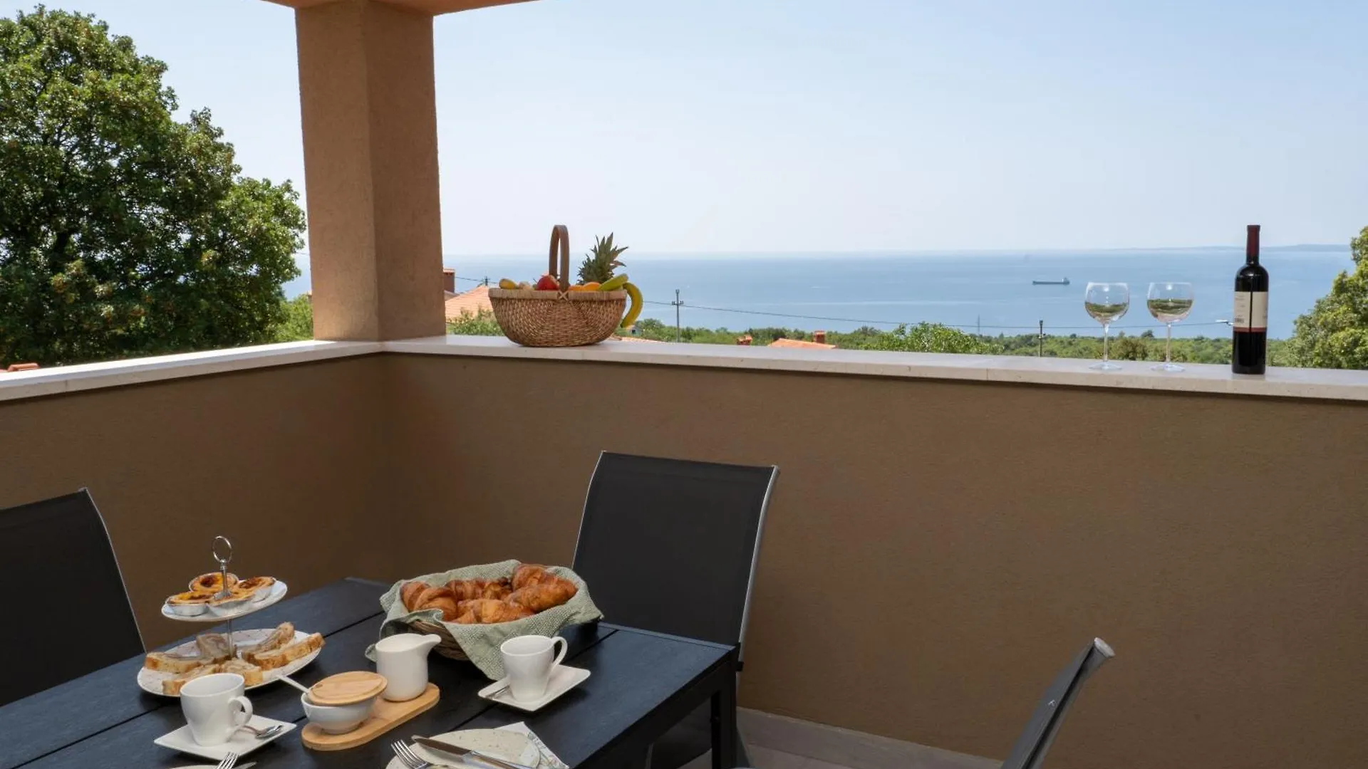 Holiday Home Passamonte Brovinje Vila